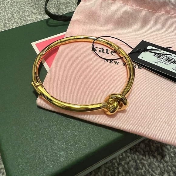 Kate Space Bracelet - Picture 3 of 3